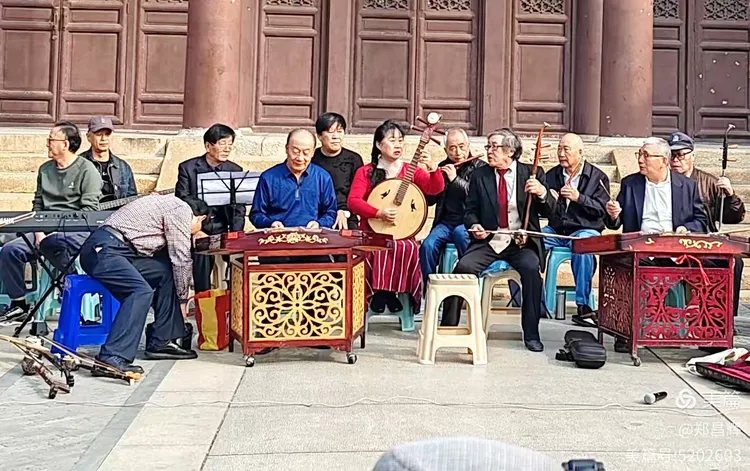 北京天坛公园琴之声民乐队拜访天津民乐联谊会文艺演出